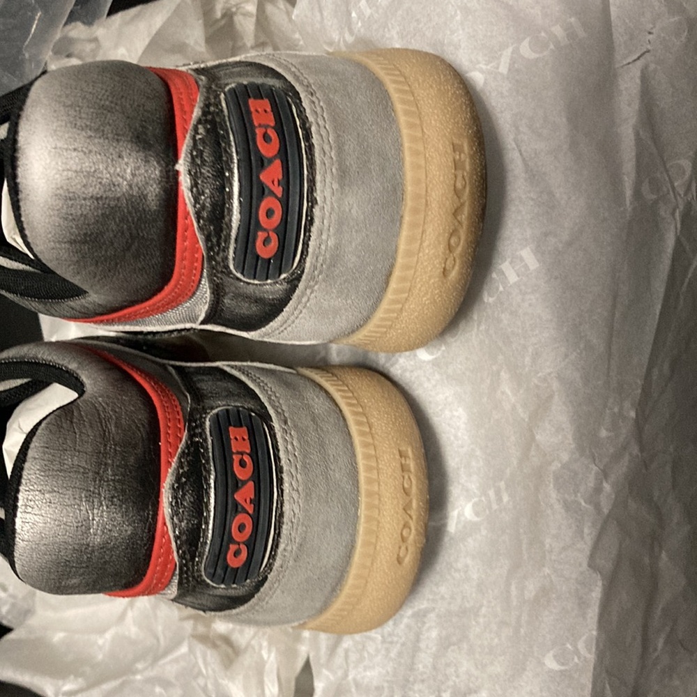 Coach shoes - Picture 3 of 6